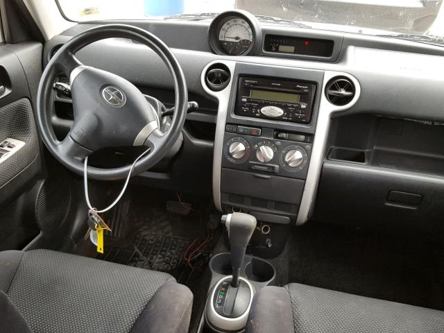 JTLKT324254028758 - 2005 TOYOTA SCION XB 灰色 照片 9