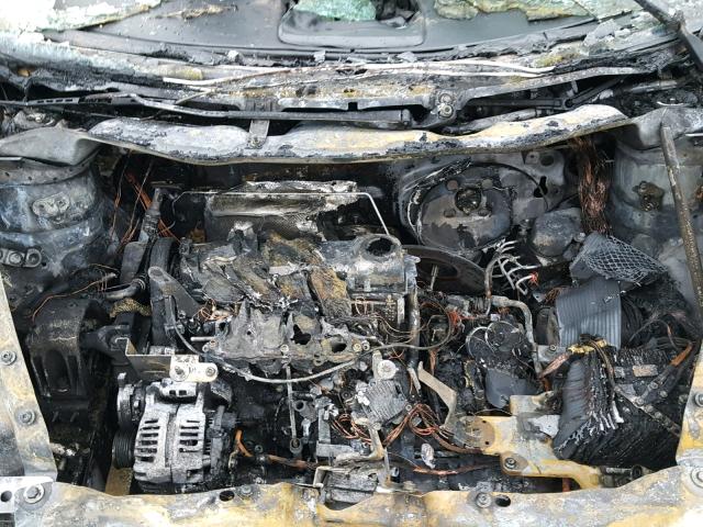 3VWCA21C0XM471147 - 1999 VOLKSWAGEN NEW BEETLE Silber Foto 7