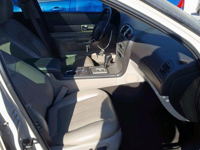1LNHM87A13Y691013 - 2003 LINCOLN LS 奶油色 照片 5