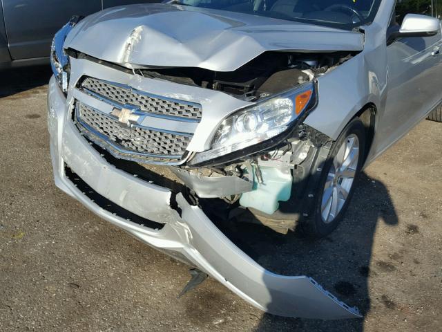 1G11H5SA2DF325602 - 2013 CHEVROLET MALIBU LTZ 银色 照片 9