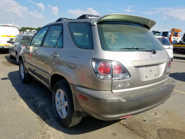 JTJHF10U110201463 - 2001 LEXUS RX 300 GOLD photo 3