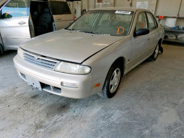 1N4BU31D9VC236206 - 1997 NISSAN ALTIMA XE BEIGE photo 2