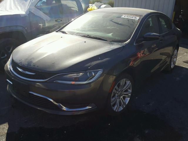 1C3CCCABXFN553972 - 2015 CHRYSLER 200 LIMITE GRAY photo 2