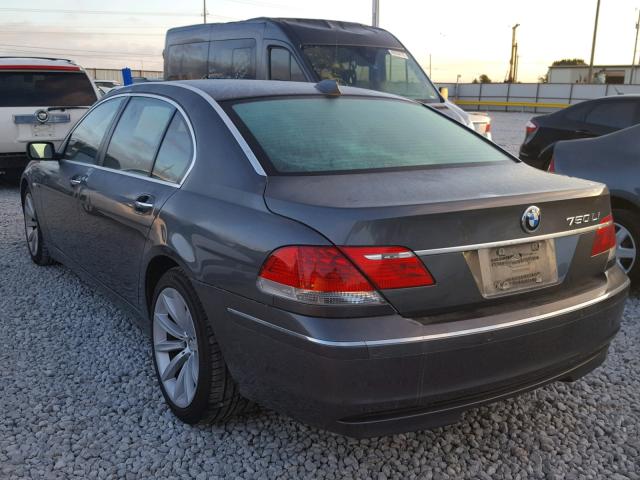 WBAHN83587DT70736 - 2007 BMW 750 GRAY photo 3