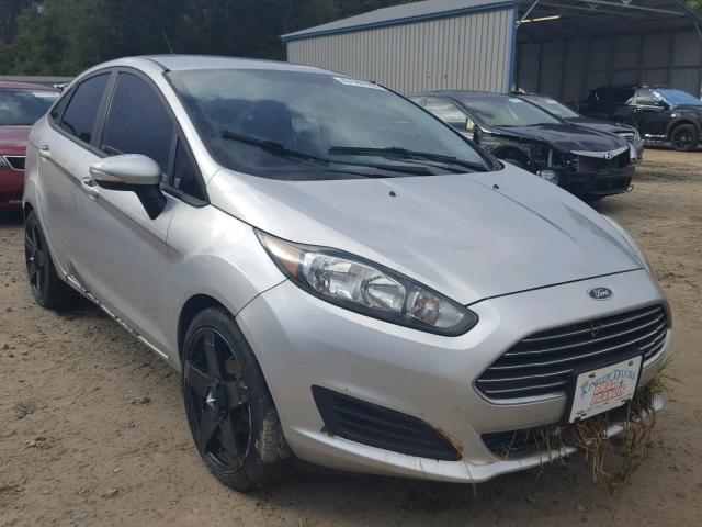 3FADP4BJ3GM107809 - 2016 FORD FIESTA SE SILVER photo 1