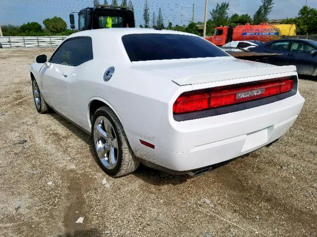 2C3CDYAG7EH176322 - 2014 DODGE CHALLENGER WHITE photo 3