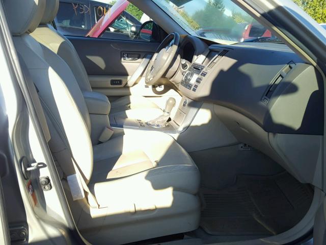 JNRAS08W96X201192 - 2006 INFINITI FX35 BEIGE photo 5