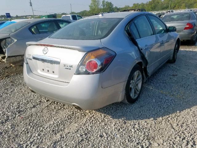 1N4BL2AP4CN542979 - 2012 NISSAN ALTIMA SR SILVER photo 4