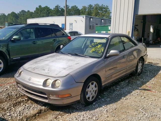 JH4DB7656TS009686 - 1996 ACURA INTEGRA LS SILVER photo 2