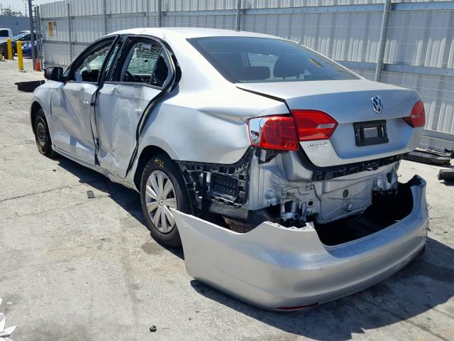 3VW2K7AJ4EM318109 - 2014 VOLKSWAGEN JETTA BASE SILVER photo 3