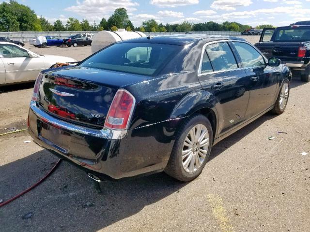 2C3CCARG1DH553496 - 2013 CHRYSLER 300 BLACK photo 4