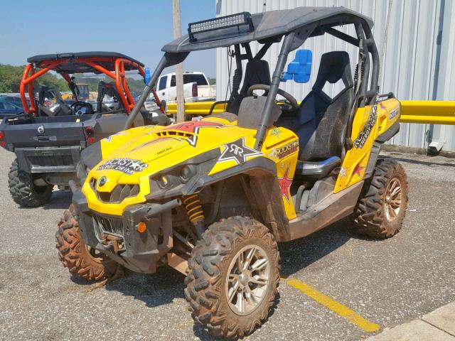 3JBKKCP17CJ001168 - 2012 CAN-AM COMMANDER YELLOW photo 2