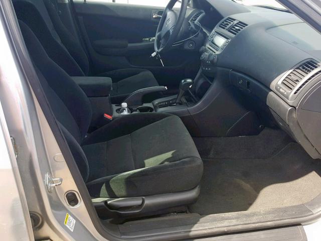 1HGCM56476A004639 - 2006 HONDA ACCORD LX SILVER photo 5