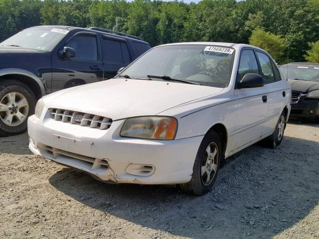 KMHCG45C32U370661 - 2002 HYUNDAI ACCENT GL WHITE photo 2