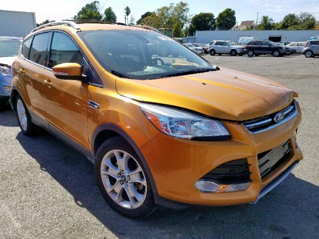 1FMCU9J92GUA10806 - 2016 FORD ESCAPE TIT ORANGE photo 1