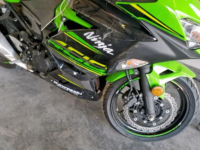 JKAEXKG18JDA13145 - 2018 KAWASAKI EX400 GREEN photo 10