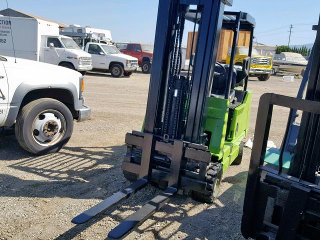 G138MC00776824FA - 2005 CLAR FORKLIFT 绿色 照片 2