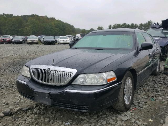 1LNHM84W27Y632932 - 2007 LINCOLN TOWN CAR E BLACK photo 2