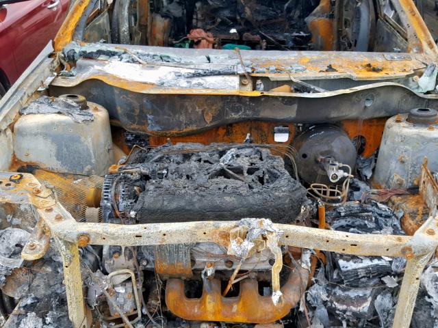 2C8GM68424R500684 - 2004 CHRYSLER PACIFICA BURN photo 7