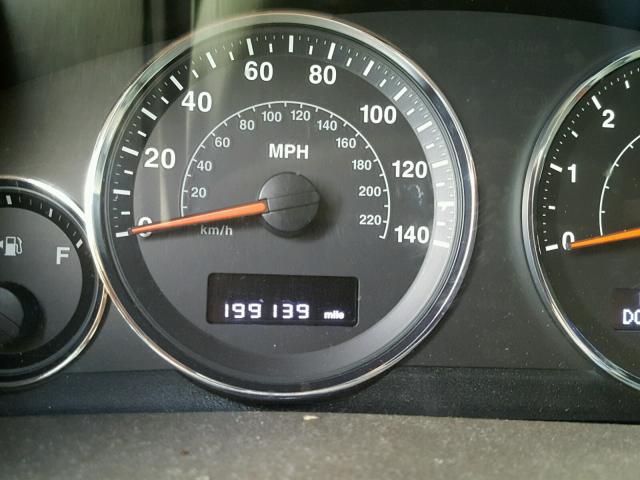 1J8HH48KX8C174234 - 2008 JEEP COMMANDER BLACK photo 8