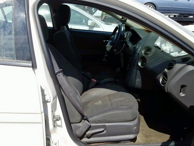 2G2WP522651152480 - 2005 PONTIAC GRAND PRIX WHITE photo 5