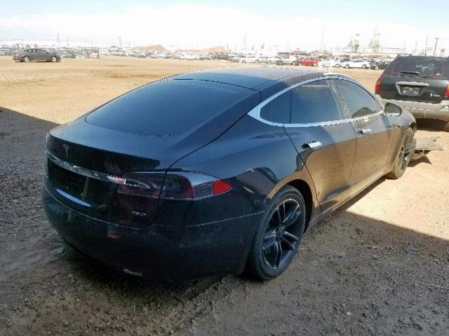 5YJSA1E24GF171349 - 2016 TESLA MODEL S Սև լուսանկար 4