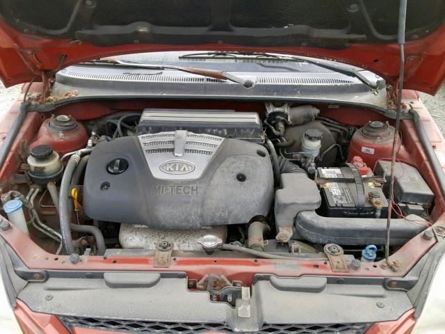 KNADC125036233253 - 2003 KIA RIO RED photo 7