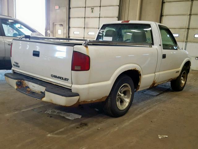 1GCCS1448WK109068 - 1998 CHEVROLET S TRUCK S1 WHITE photo 4