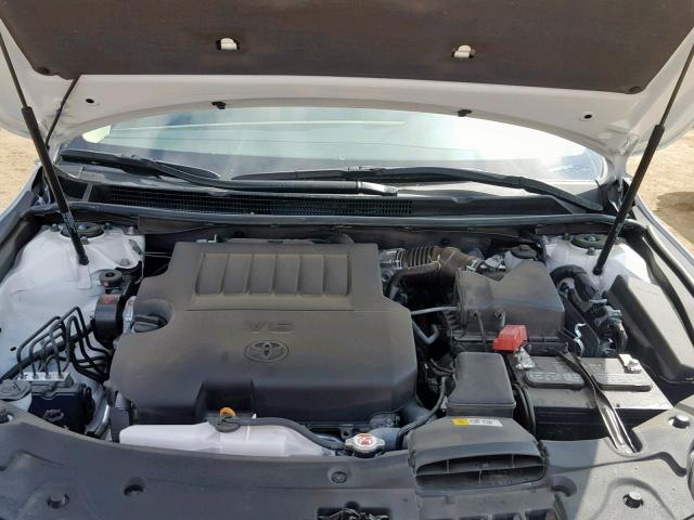 4T1BK1EB6HU244366 - 2017 TOYOTA AVALON XLE WHITE photo 7