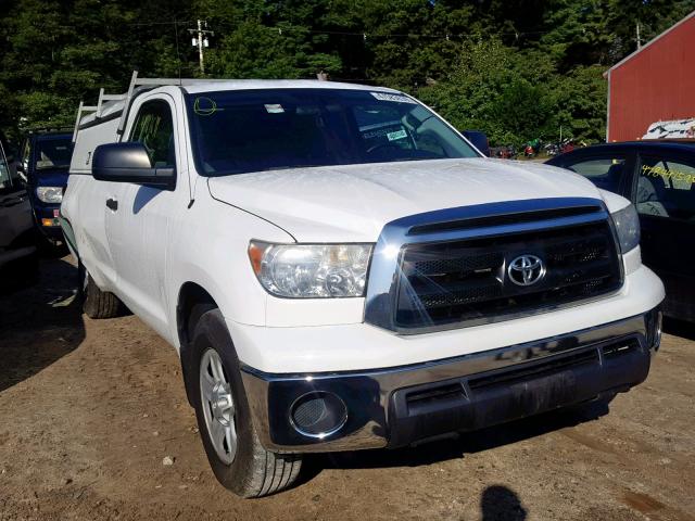 5TFLU5F16BX026062 - 2011 TOYOTA TUNDRA WHITE photo 1