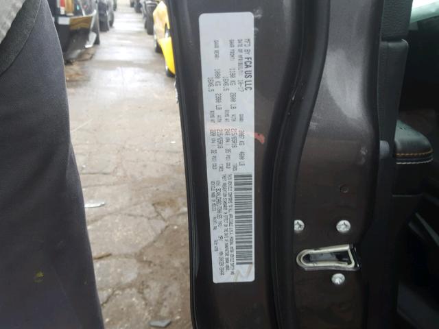 3C4NJDAB2JT200165 - 2018 JEEP COMPASS SP ნაცრისფერი ფოტო 10