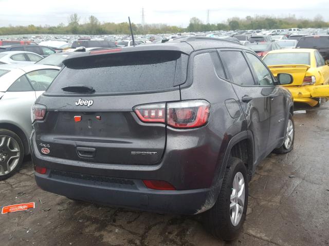 3C4NJDAB2JT200165 - 2018 JEEP COMPASS SP ნაცრისფერი ფოტო 4