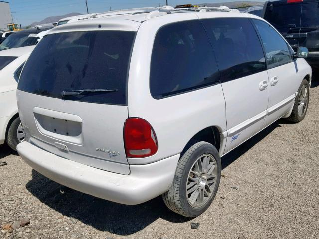 2B4GP45R0TR648552 - 1996 DODGE CARAVAN SE WHITE photo 4