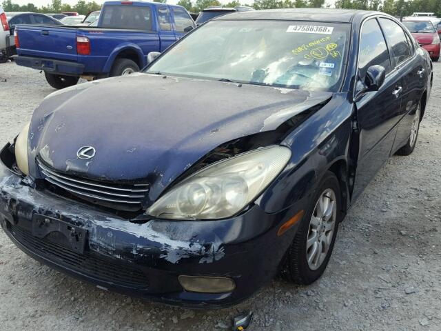 JTHBF30G825037212 - 2002 LEXUS ES 300 BLUE photo 2