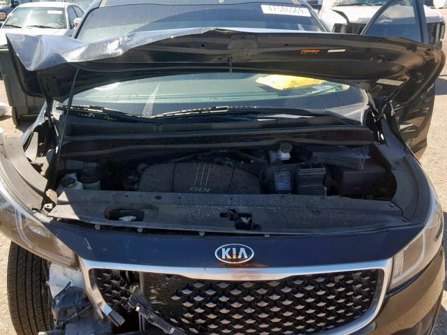 KNDMB5C16F6059623 - 2015 KIA SEDONA LX BLACK photo 7