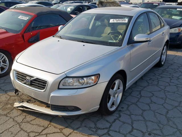 YV1MS382782373940 - 2008 VOLVO S40 2.4I SILVER photo 2