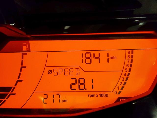 WB10C1408JZ315064 - 2018 BMW C650 SPORT WHITE photo 8