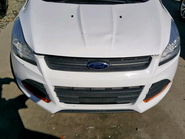 1FMCU0F71EUD45765 - 2014 FORD ESCAPE S WHITE photo 9