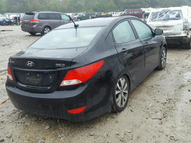 KMHCT4AE4HU351435 - 2017 HYUNDAI ACCENT SE BLACK photo 4