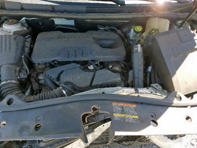 1G4GC5ECXBF135231 - 2011 BUICK LACROSSE C CREAM photo 7