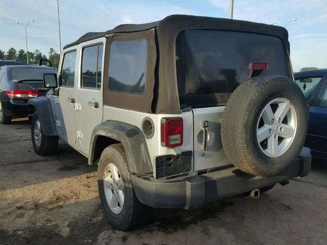 1J8GB39157L142982 - 2007 JEEP WRANGLER X SILVER photo 3