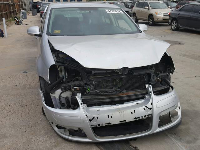 3VWRA71K68M186968 - 2008 VOLKSWAGEN JETTA WOLF SILVER photo 9