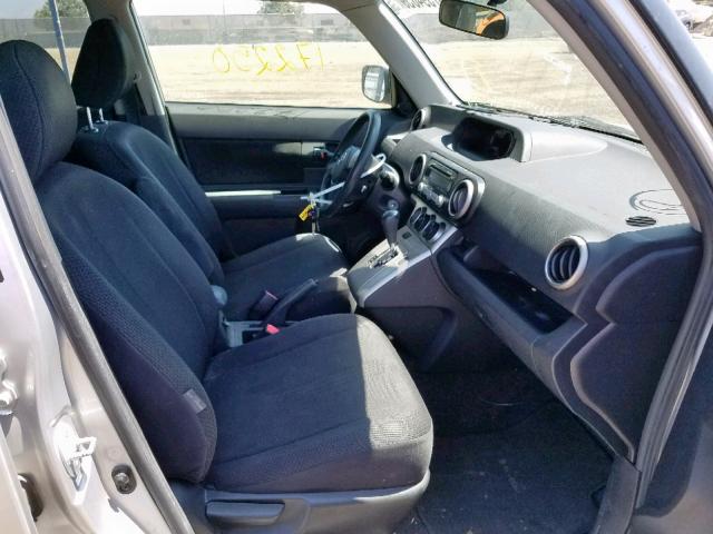 JTLKE50E091074596 - 2009 TOYOTA SCION XB 银色 照片 5