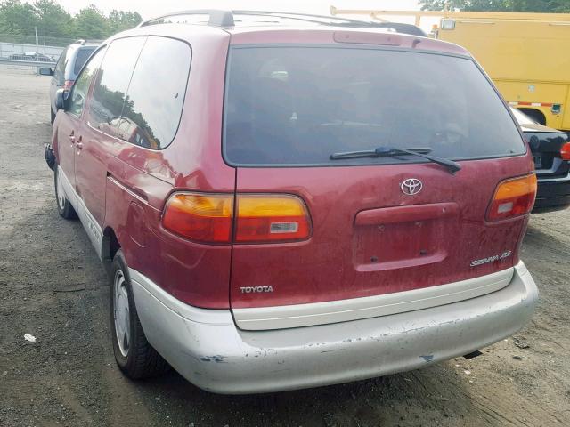 4T3ZF13C3XU120480 - 1999 TOYOTA SIENNA LE RED photo 3