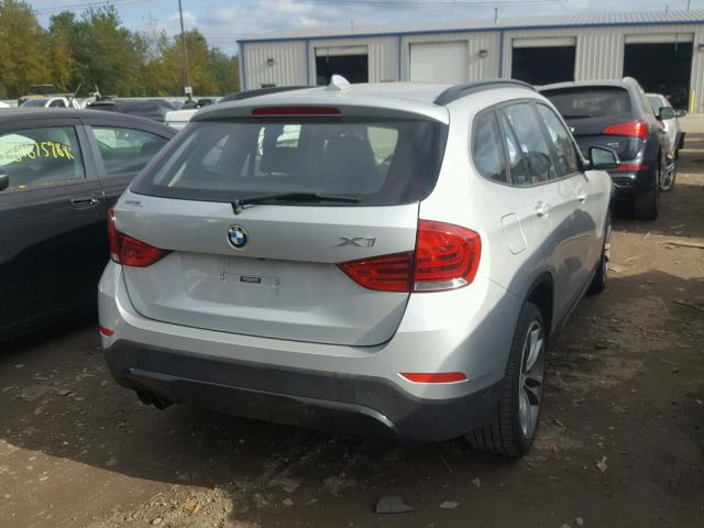 WBAVM5C54DVV90398 - 2013 BMW X1 XDRIVE3 GRAY photo 4
