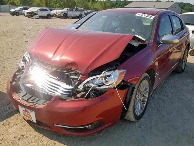 1C3CCBCGXDN676364 - 2013 CHRYSLER 200 LIMITE RED photo 2