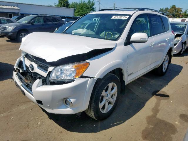 2T3DF4DV1BW137475 - 2011 TOYOTA RAV4 LIMIT WHITE photo 2