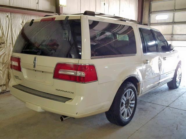 5LMFL28598LJ06530 - 2008 LINCOLN NAVIGATOR WHITE photo 4