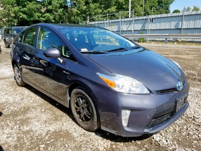 JTDKN3DU8E1740566 - 2014 TOYOTA PRIUS GRAY photo 1