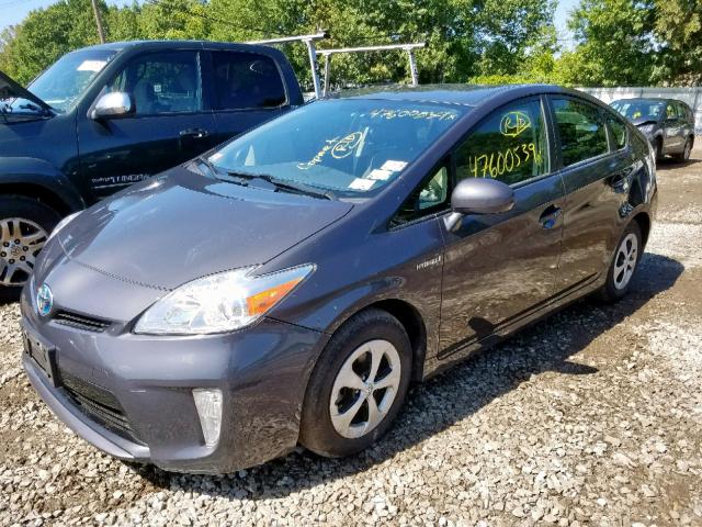 JTDKN3DU8E1740566 - 2014 TOYOTA PRIUS GRAY photo 2